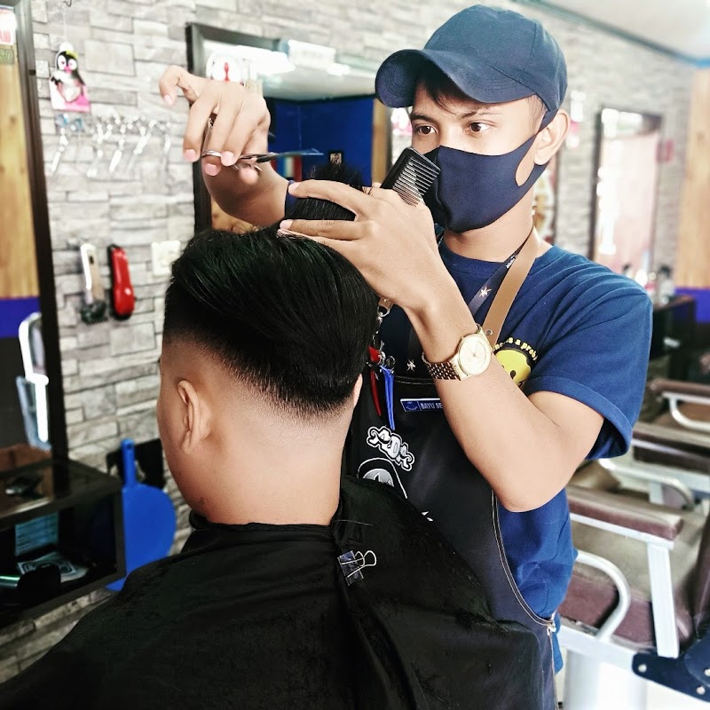 Potong Rambut, Potong Masalah: HAMID BARBERHOUSE di Cilacap